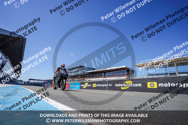 France;Le Mans;event digital images;motorbikes;no limits;peter wileman photography;trackday;trackday digital images